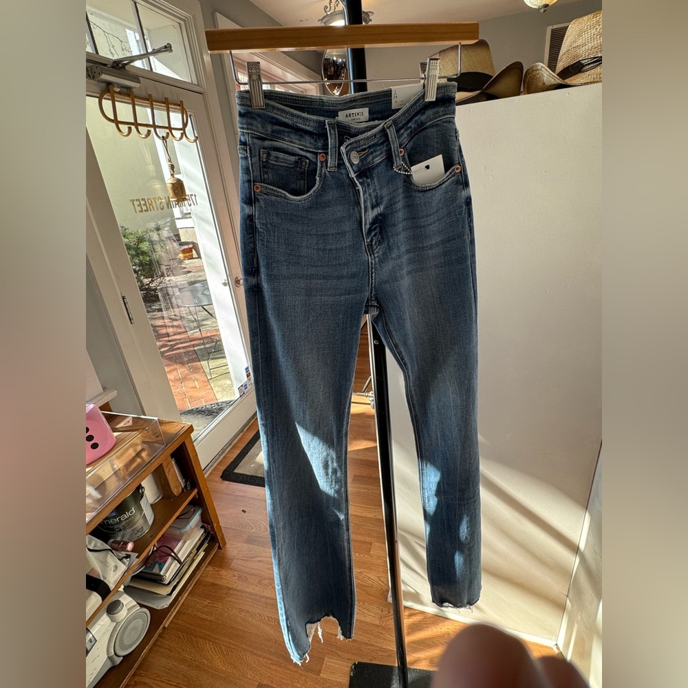 Artemis Vintage Cross Over Zipper Flare High Waist Jeans